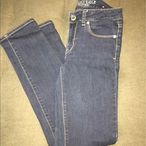 American Eagle super stretch skinny dark jean