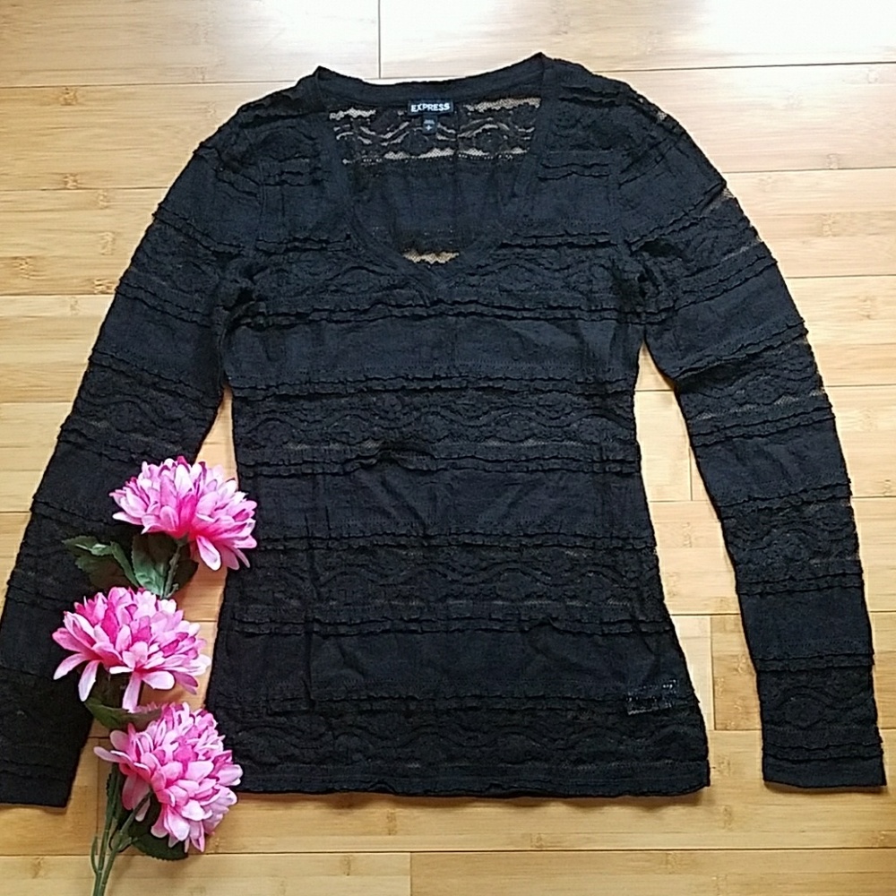 Express lace top NWOT