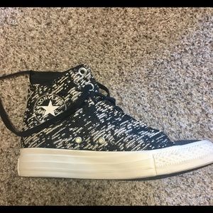 NEW Converse high top shoe Black/White