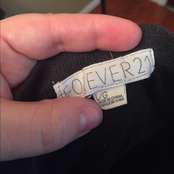 Slight Boatneck Light Sweatshirt - Picture 6 of 7