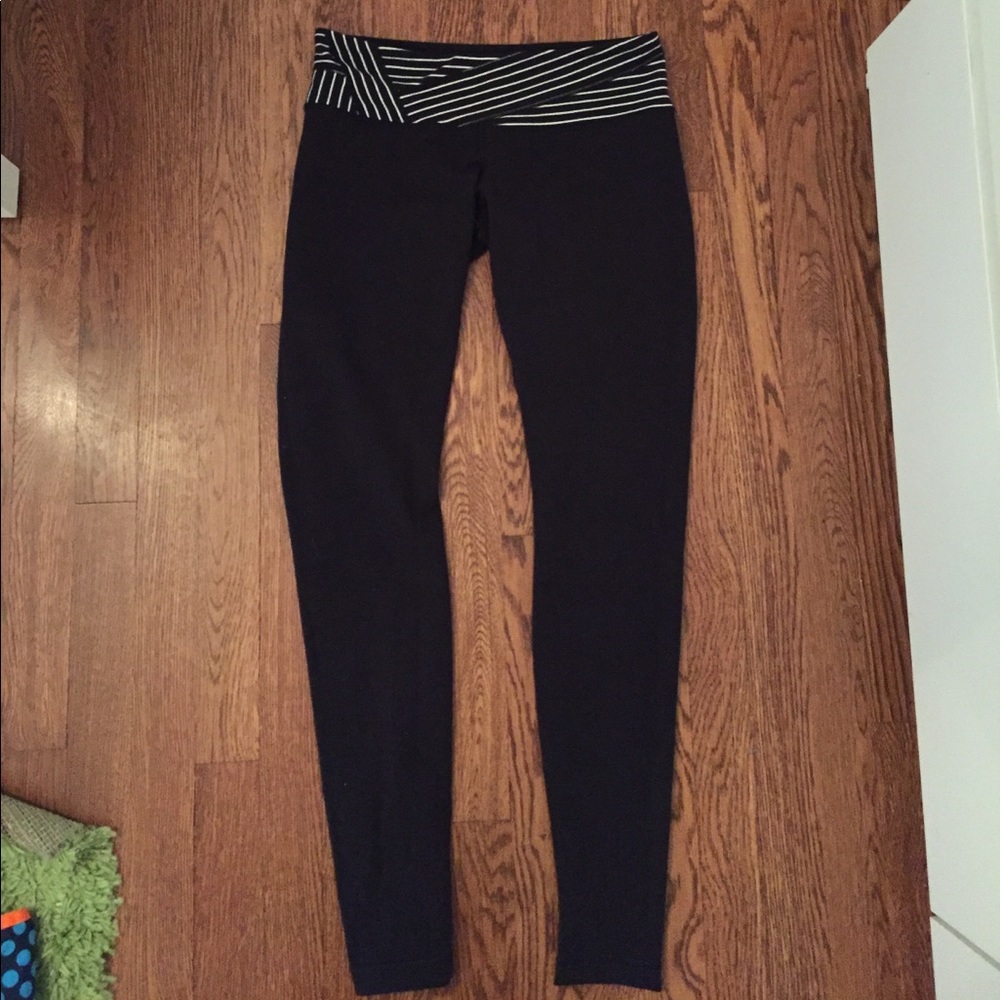 Lululemon reversible leggings