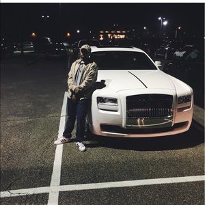 Meet your Posher, Josh