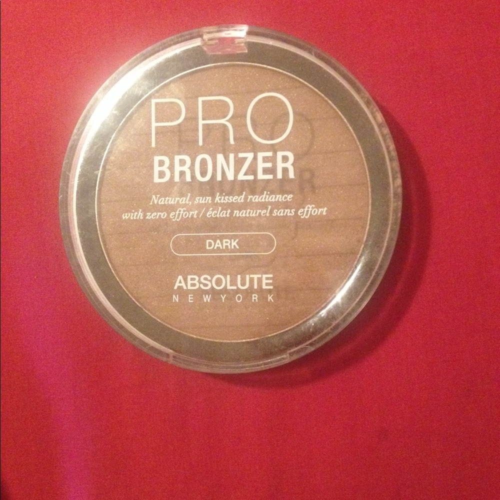 Pro Bronzer (Dark) (HAVE TO BUNDLE THIS ITEM)