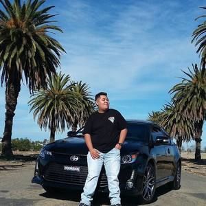 Meet your Posher, Aaron