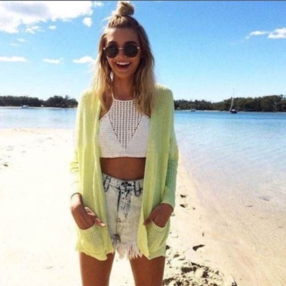 Super Sexy Crocheted Top. - Picture 3 of 5