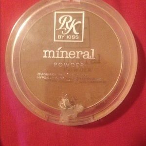 Mineral Powder (HAVE TO BUNDLE THIS ITEM)