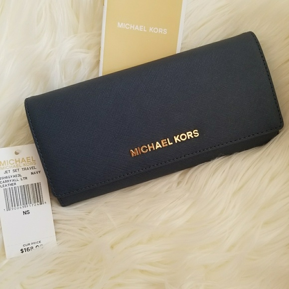 NWT* Michael Kors  Jet Set Travel Wallet* - Picture 7 of 7