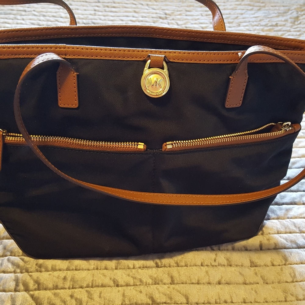 Michael Kors Tote
