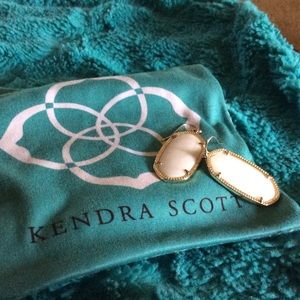 Kendra Scott Elle Earrings