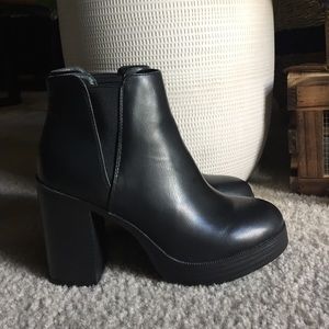 Forever 21 Black Chelsea Ankle Boot NWOT