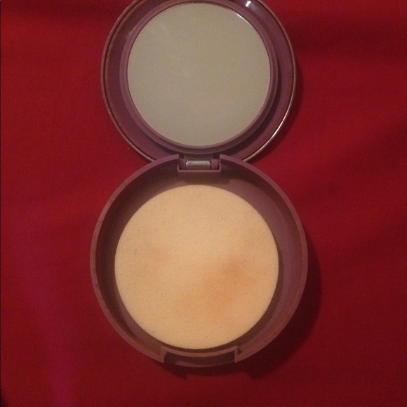 Cream To Powder (HAVE TO BUNDLE THIS ITEM) - Picture 3 of 3