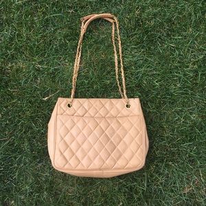 SOLD ‼️Authentic Vintage Chanel Shoulder Bag