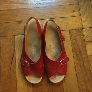 Worishofer wedge sandals