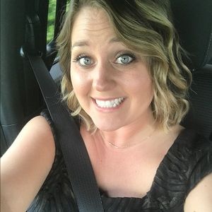 Meet your Posher, Brooke