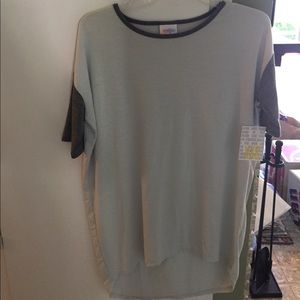 LuLaRoe Irma Top XXS