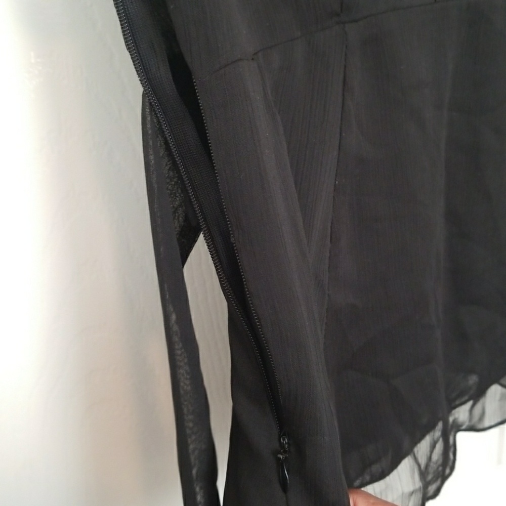 Black dressy blouse - Picture 3 of 3