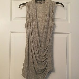 Fun and comfy grey top by Market & Spruce