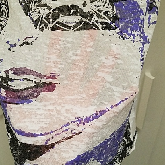 Top - Picture 2 of 4