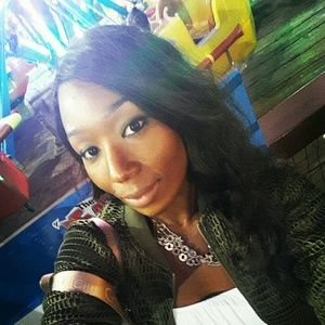 Meet your Posher, Candis