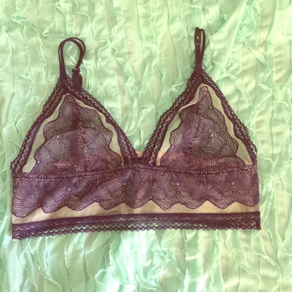NWT. Victoria Secret Bralette