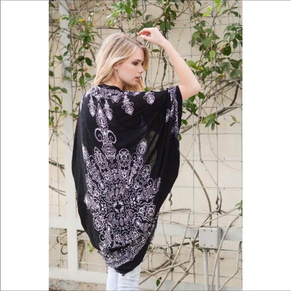 K I M O N O - Picture 4 of 4