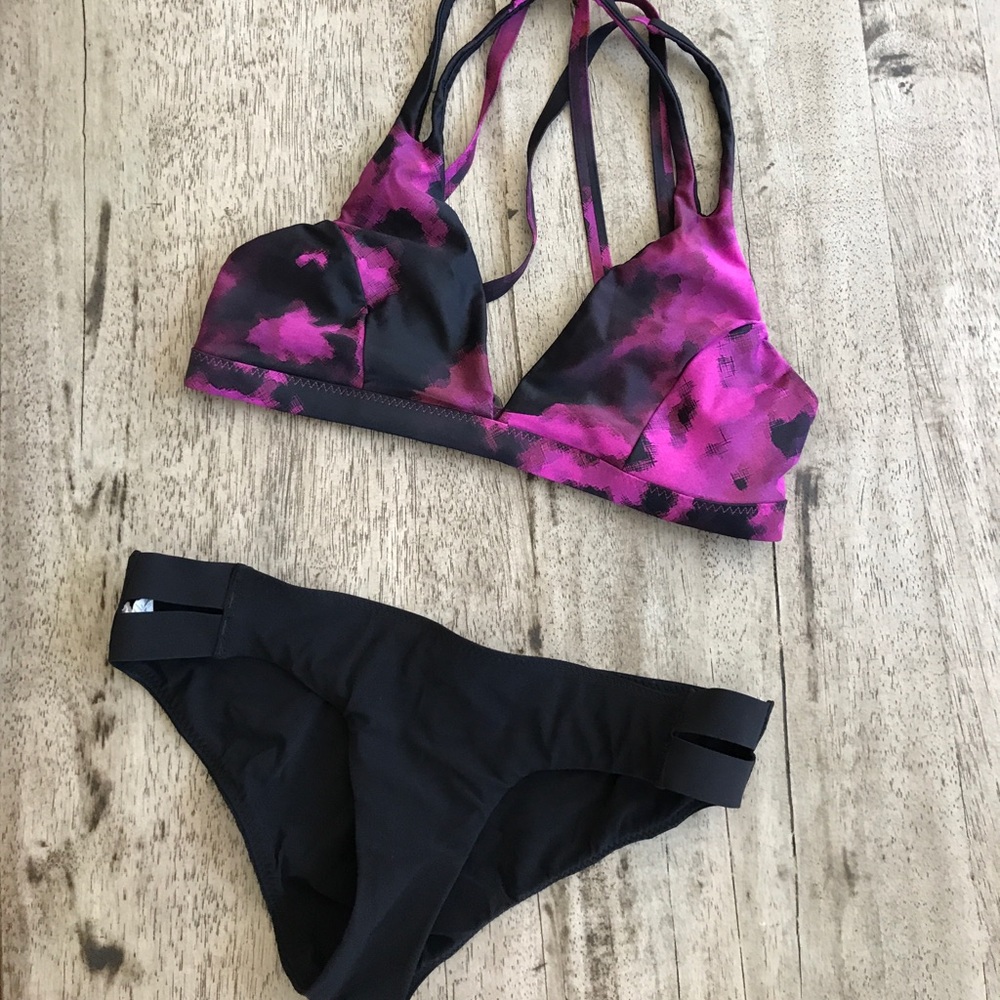 Lululemon swim suit