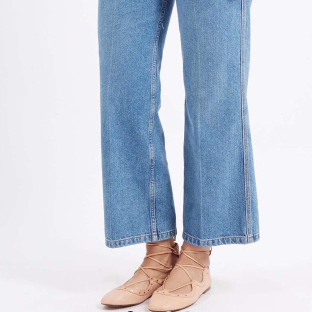 TOPSHOP Lace-Up Flats