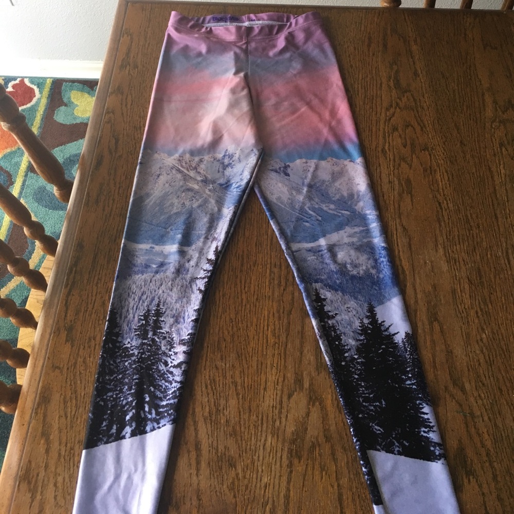 BlackMilk leggings