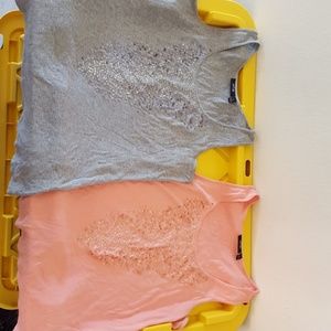 2 tank tops size juniors XL