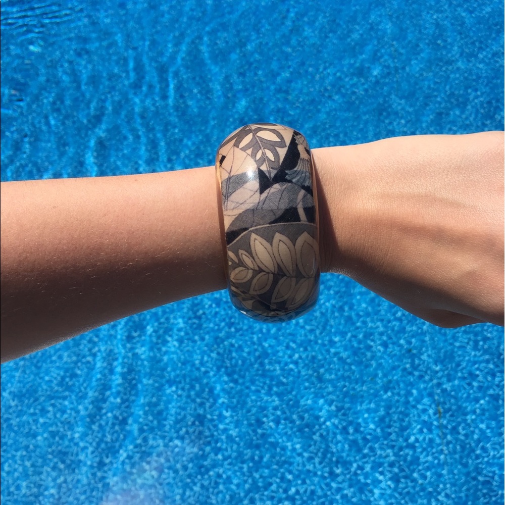 🤍 Zara - Large patterned bangle - Picture 4 of 6