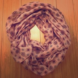 Italian Boutique Scarf