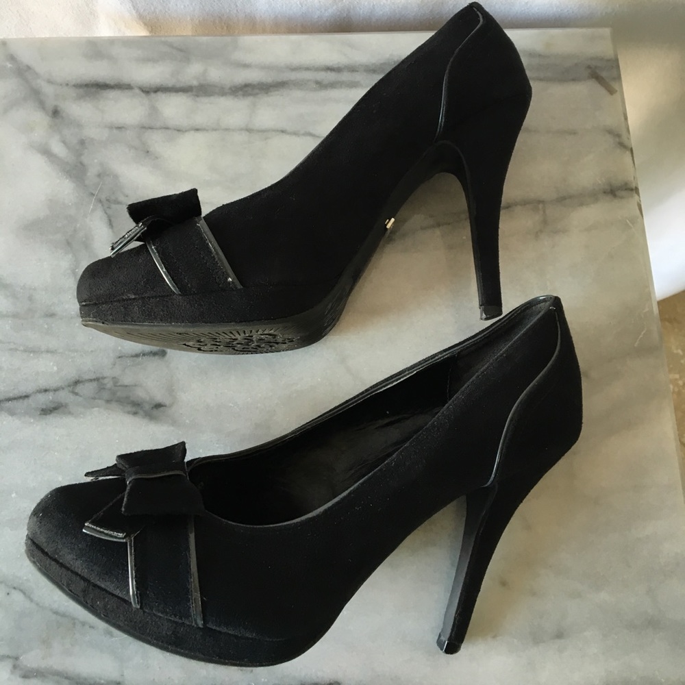LimEliGht CapRiCe plAtF0rm heEls
