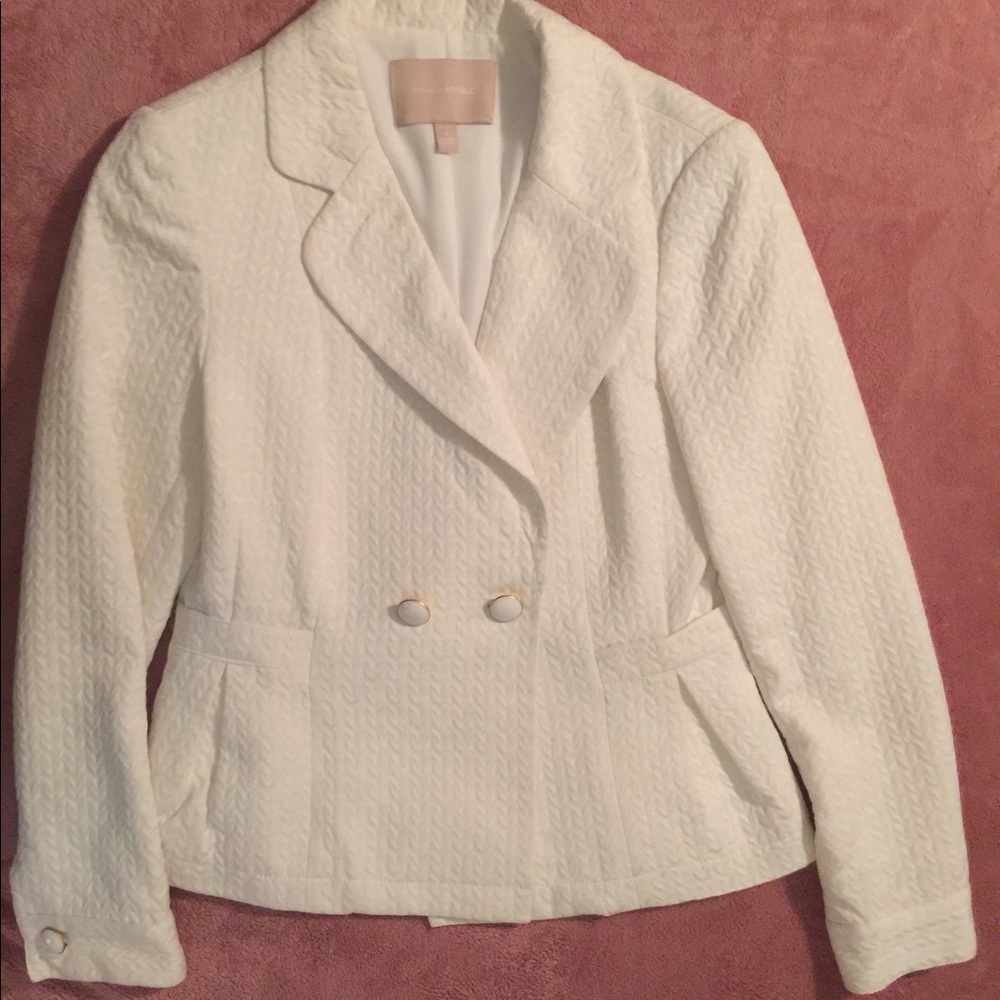 Banana Republic white blazer