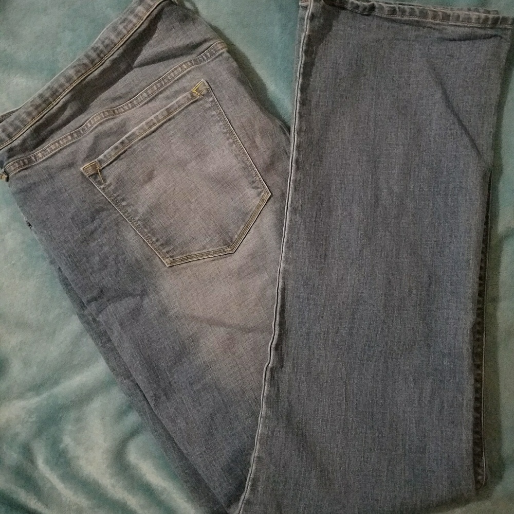 Women's jeans