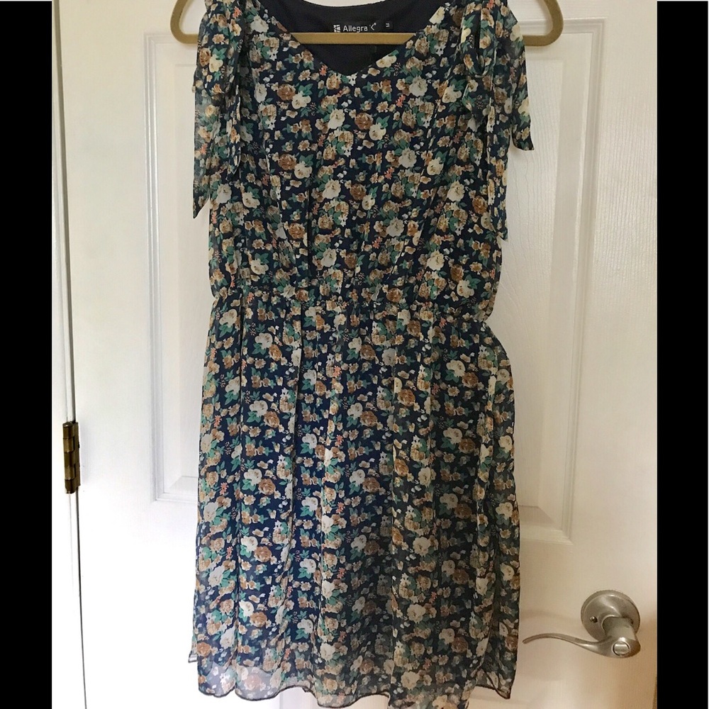 Casual Floral Mini Dress