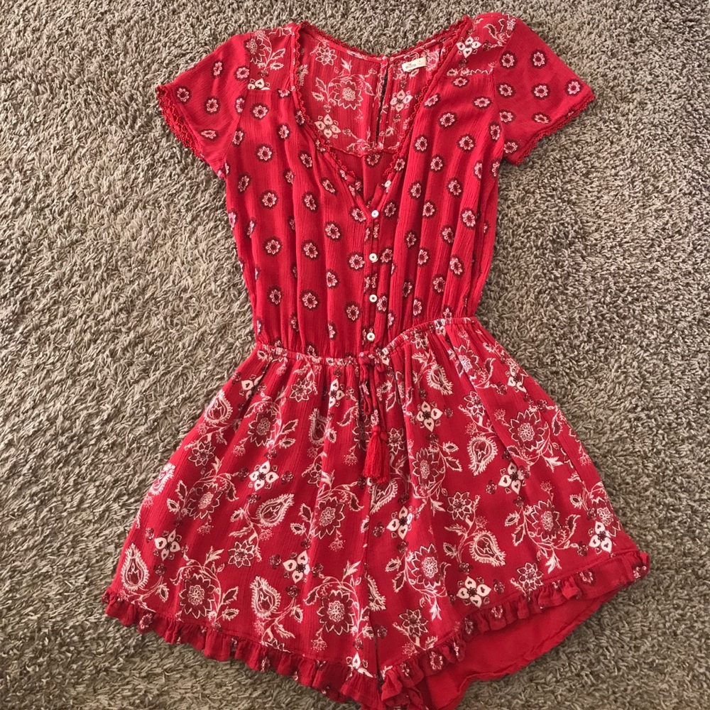 Hollister romper