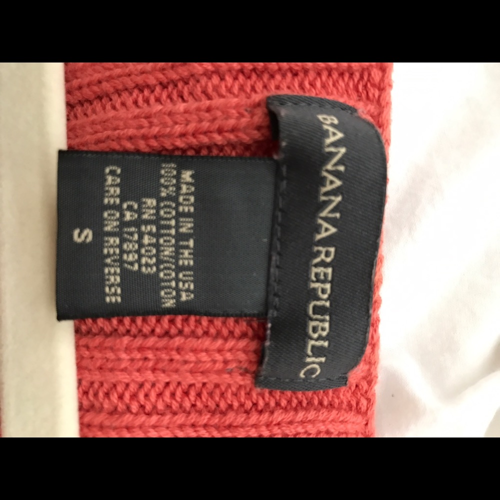 Banana Republic woven knit v-neck tank - Picture 3 of 3