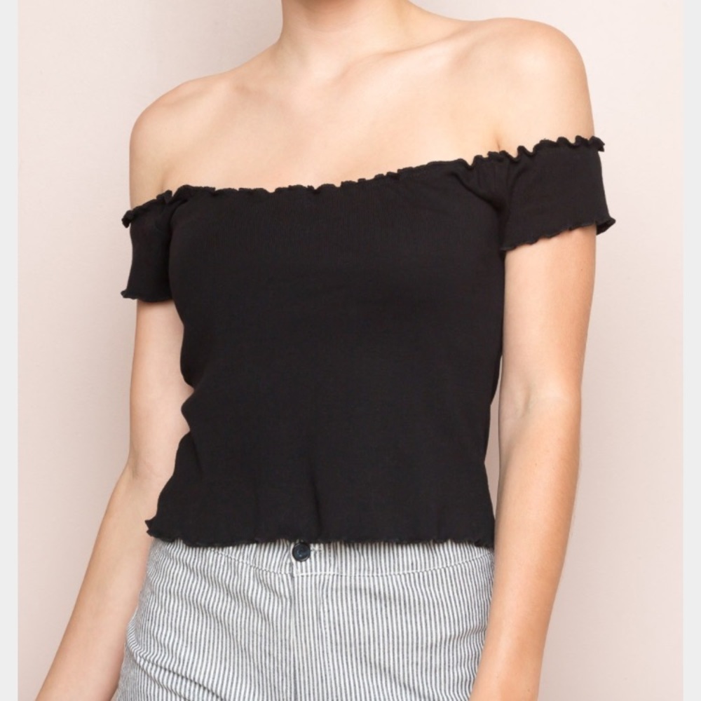 New without tags jessie/anya top - brandy melville