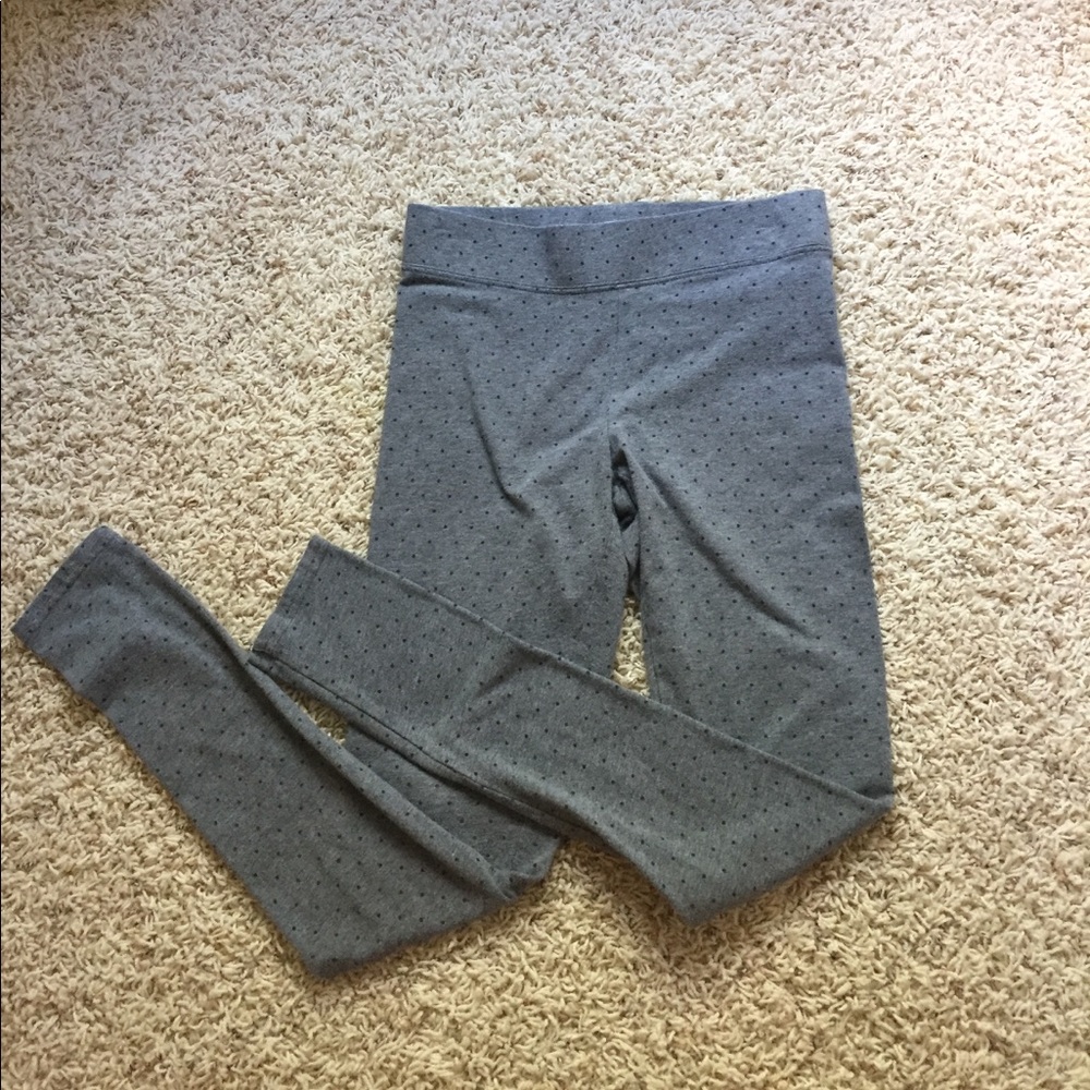 American Eagle grey & black polka dot leggings