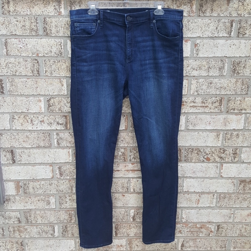 Gap Resolution Slim Straight Dark Wash Jeans
