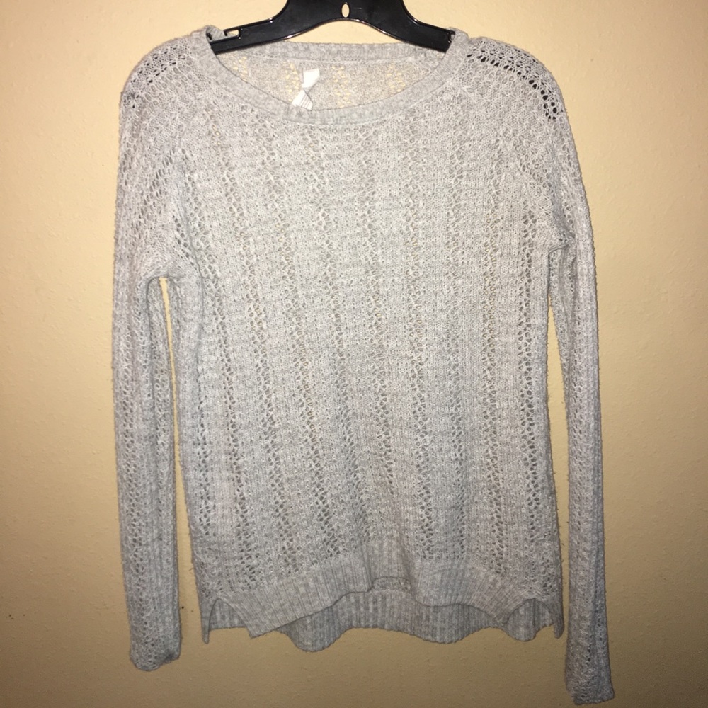 Grey Aeropostale sweater