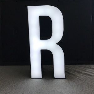 LED "R" light