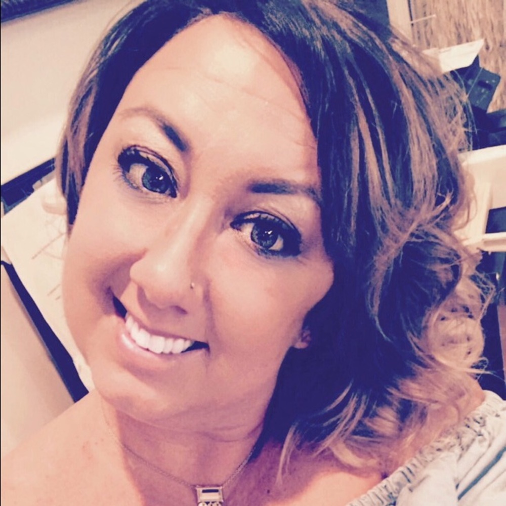 Meet your Posher, Shaye
