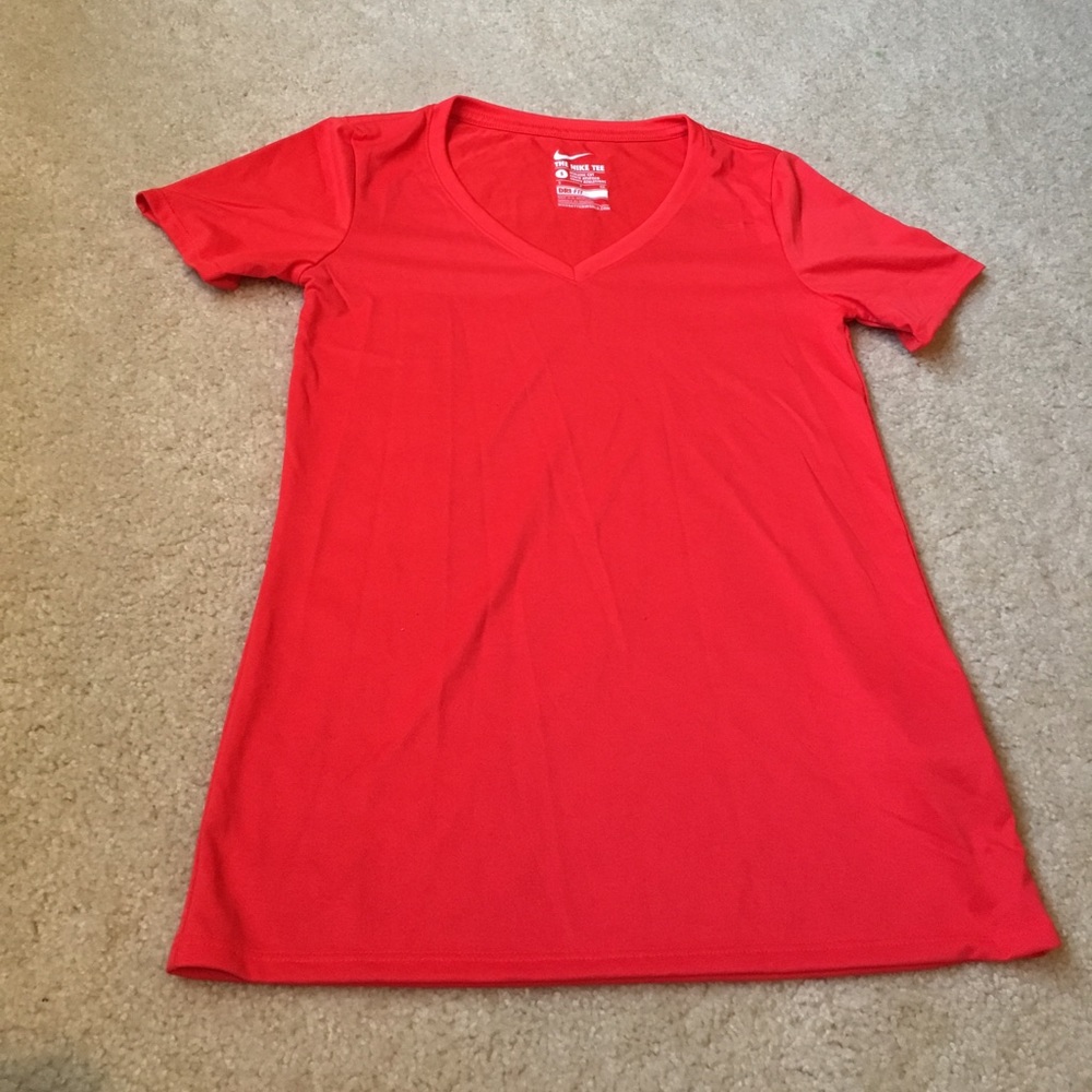 Nike t-shirt