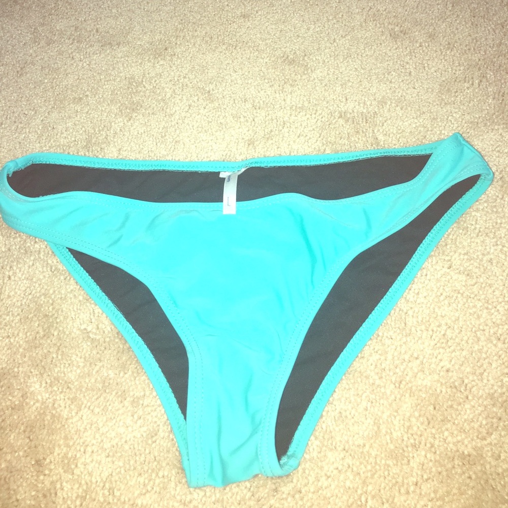Bikini bottom