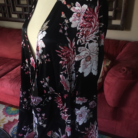 Somedays Lovin' Flora Kimono Wrap Dress - Picture 4 of 6
