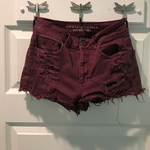 American eagle destroyed maroon shorts
