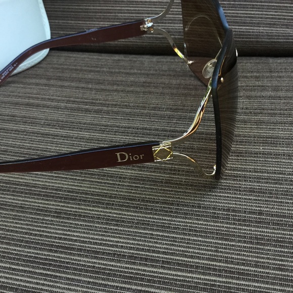 NWOT DIOR Sunglasses ?