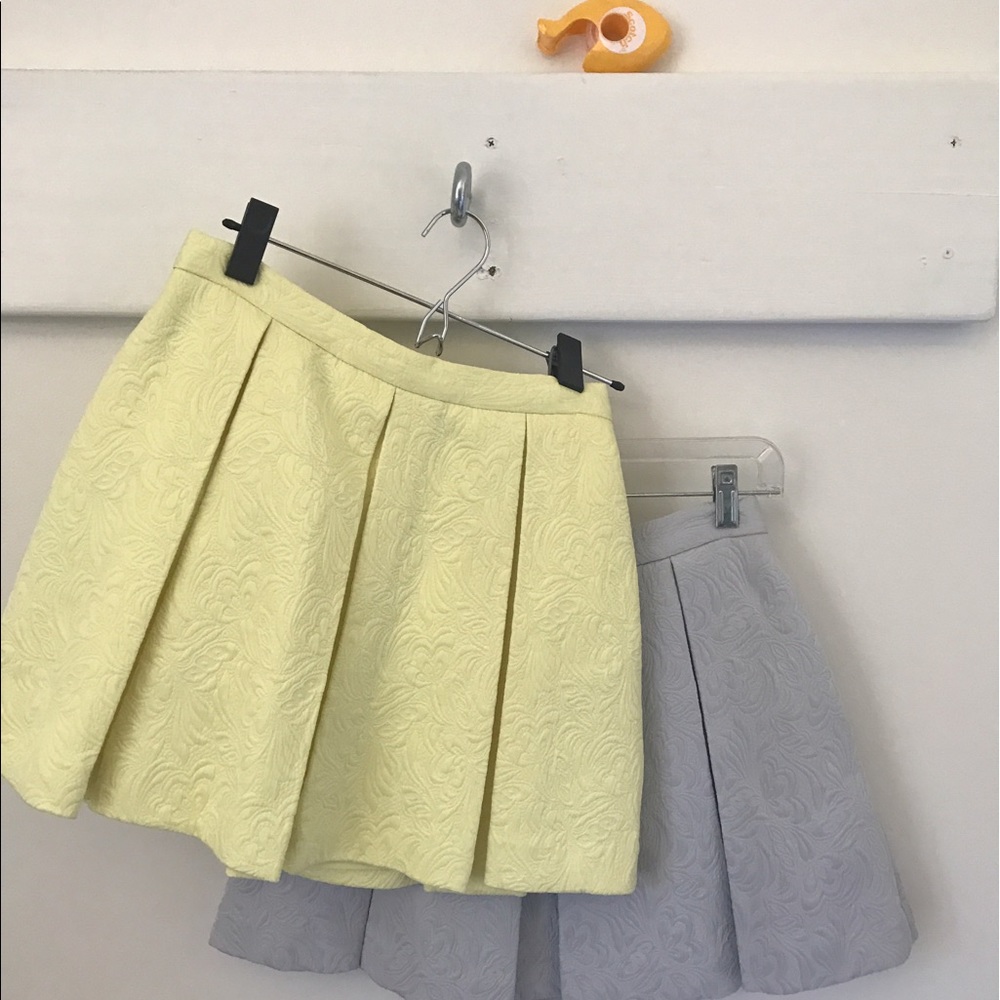 NEW Tildon skirts pleated jacquard mini