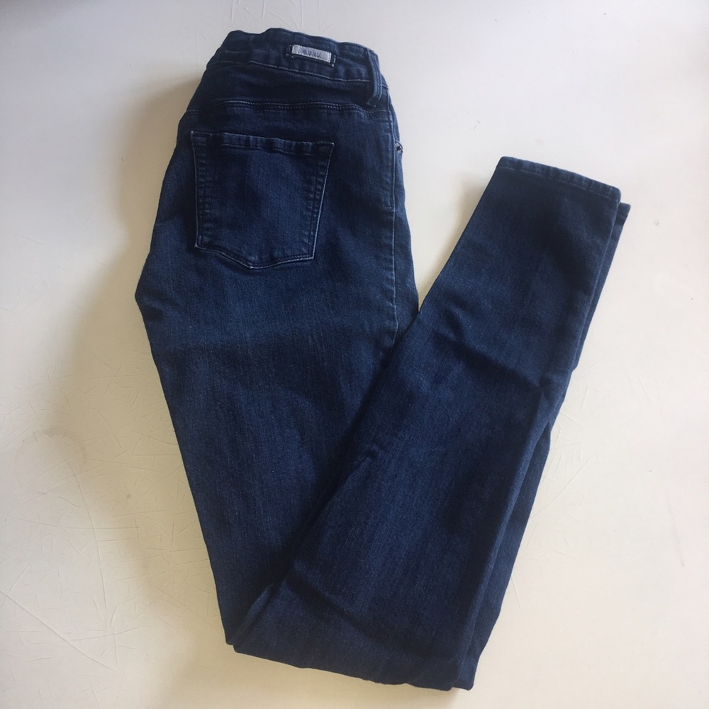 Brandy Melville High Waisted Jeans